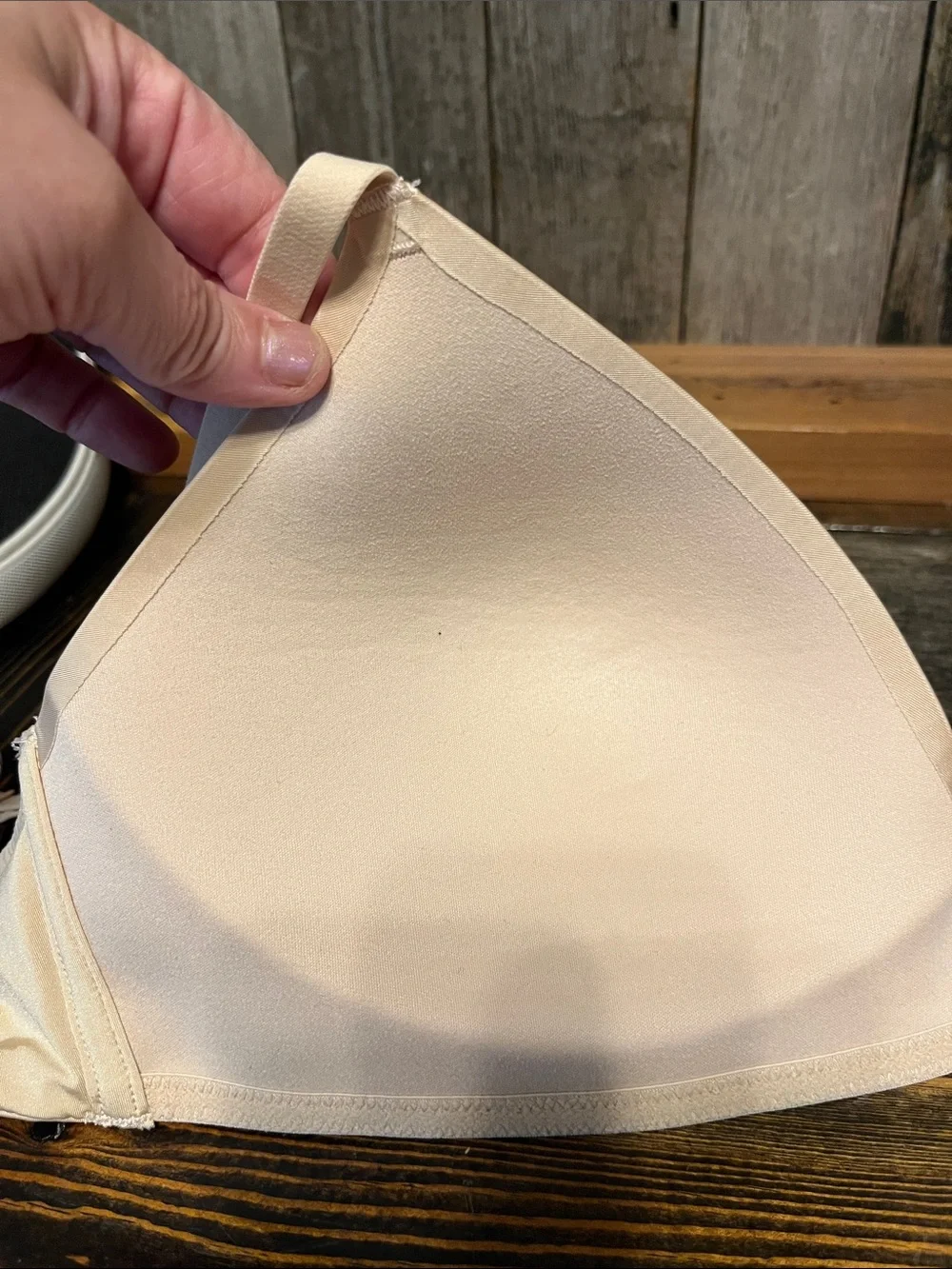 SKIMS Bra 34D - Picture 7 of 8